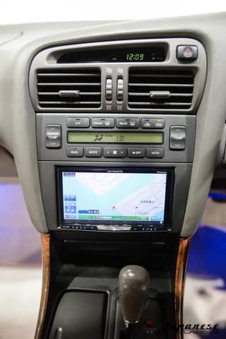 1997 Toyota Aristo JDM car for sale — photo 10 of 25