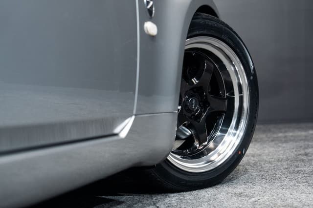 2002 Nissan Fairlady Z JDM car for sale — photo 13 of 17
