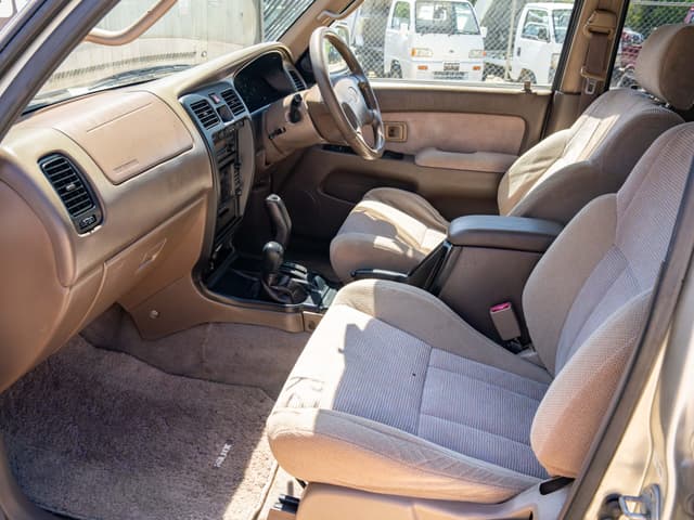 1998 Toyota Hilux Surf JDM car for sale — photo 15 of 15