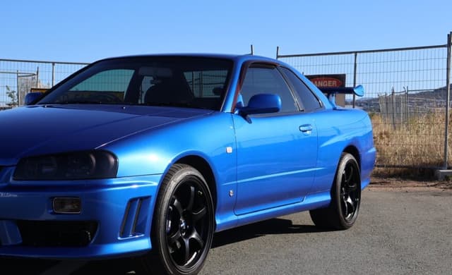 2000 Nissan Skyline JDM car for sale — photo 5 of 11