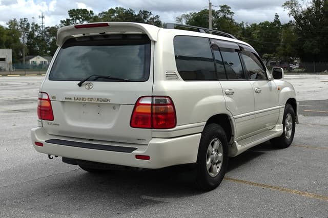 2000 Toyota Land Cruiser JDM car for sale — photo 6 of 17