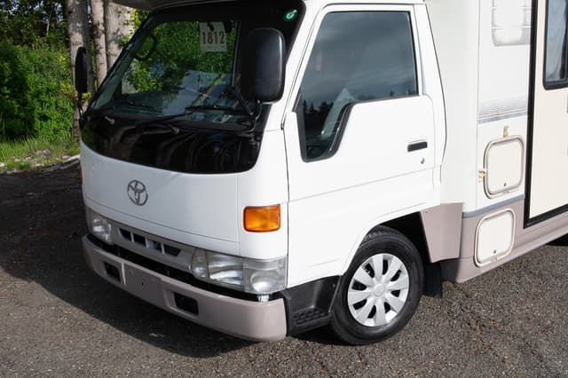 1998 Toyota JDM car for sale — photo 14 of 15