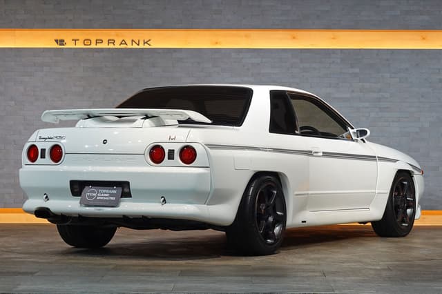 1990 Nissan Skyline JDM car for sale — photo 18 of 25