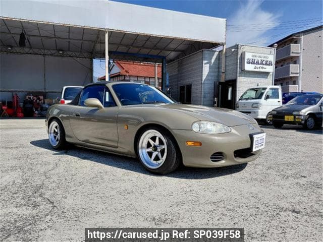 2000 Mazda Roadster (Eunos Roadster / MX-5) JDM car for sale — photo 2 of 3