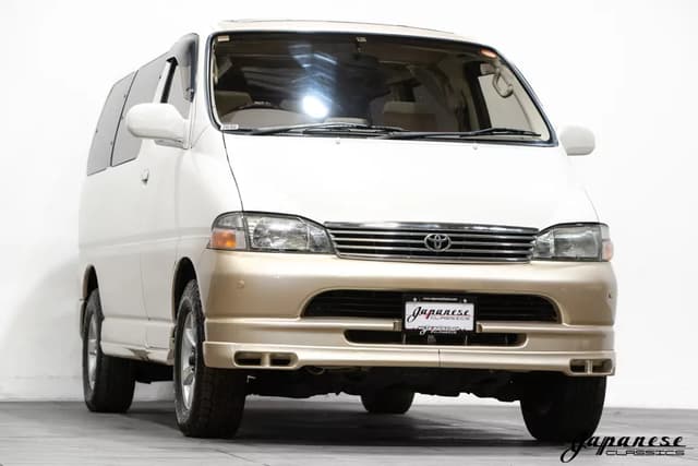 1998 Toyota Granvia JDM car for sale — photo 3 of 25