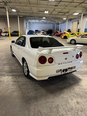 1998 Nissan Skyline JDM car for sale — photo 10 of 25