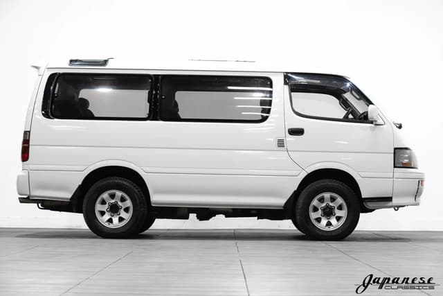 1995 Toyota HiAce JDM car for sale — photo 5 of 25