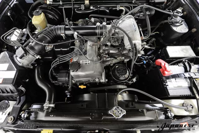 1997 Toyota Hilux Surf JDM car for sale — photo 22 of 25