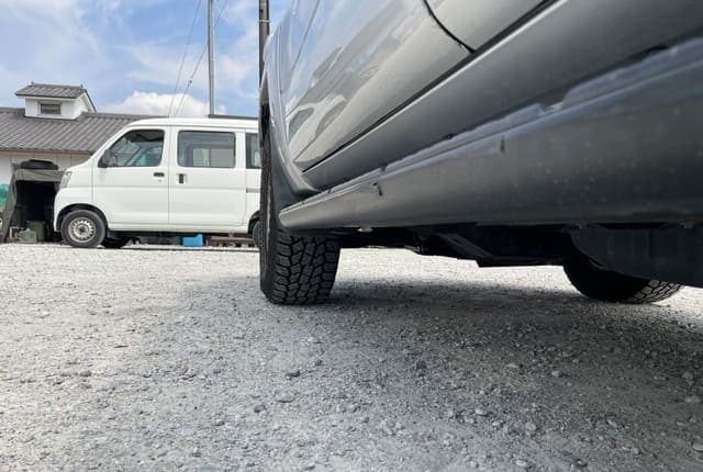2005 Toyota Hilux Surf JDM car for sale — photo 19 of 25
