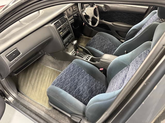 1992 Toyota Caldina JDM car for sale — photo 17 of 25