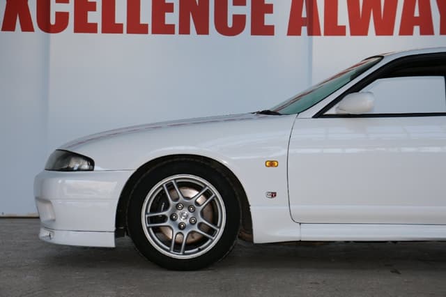 1995 Nissan Skyline JDM car for sale — photo 19 of 25