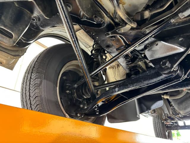 2000 Daihatsu Hijet JDM car for sale — photo 18 of 25