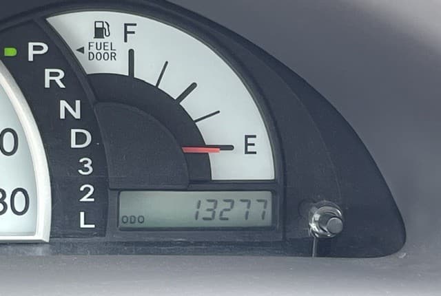 2007 Toyota Raum JDM car for sale — photo 10 of 25