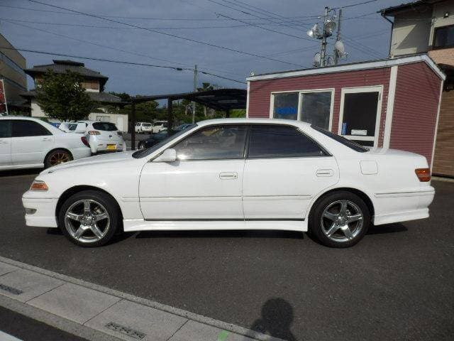 1997 Toyota Mark II JDM car for sale — photo 8 of 20