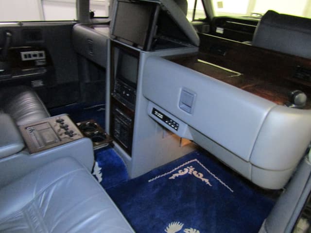 1991 Toyota Century JDM car for sale — photo 11 of 25
