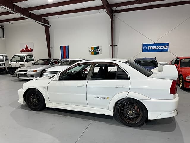 1998 Mitsubishi Lancer Evolution JDM car for sale — photo 8 of 19