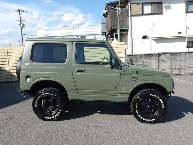 1998 Suzuki Jimny JDM car for sale — photo 4 of 20