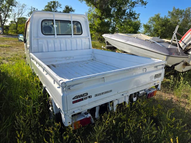 2000 Daihatsu Hijet JDM car for sale — photo 10 of 16