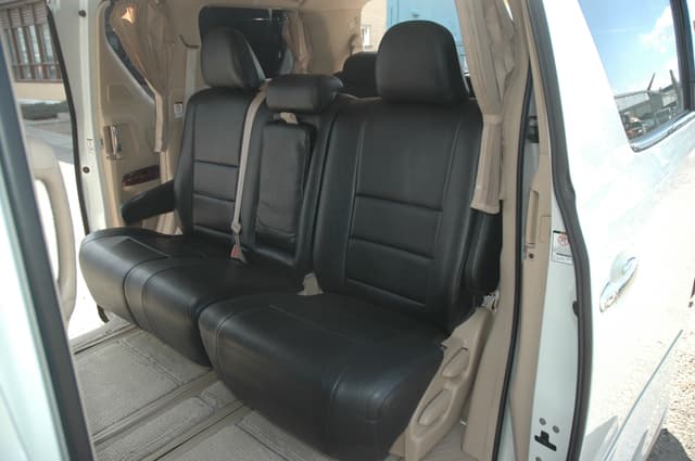 2008 Toyota Alphard JDM car for sale — photo 14 of 19