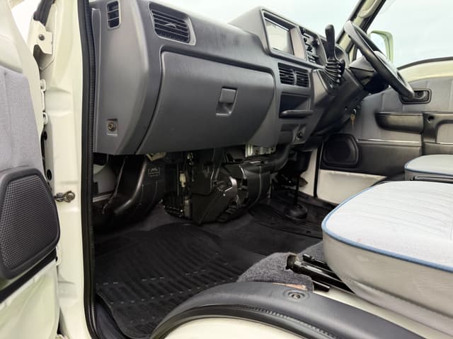 2000 Subaru Sambar JDM car for sale — photo 11 of 25
