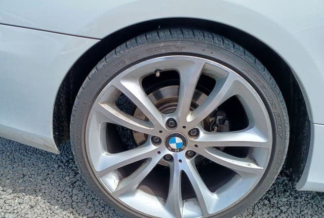 2011 Bmw 3 Series JDM car for sale — photo 11 of 25