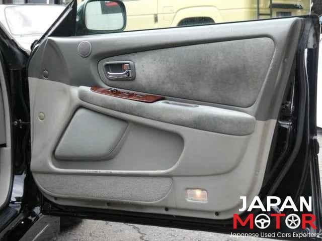1998 Toyota Chaser JDM car for sale — photo 9 of 11