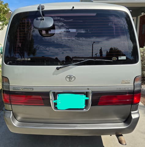 1999 Toyota HiAce JDM car for sale — photo 7 of 24
