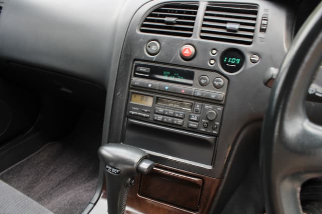 1994 Nissan Skyline JDM car for sale — photo 18 of 25