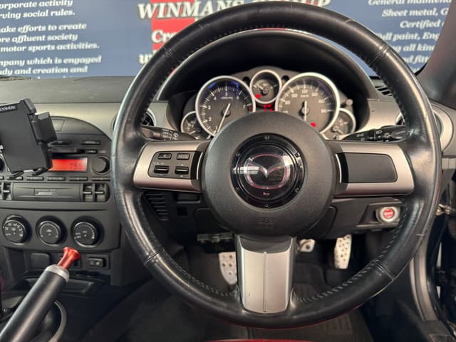 2006 Mazda Roadster (Eunos Roadster / MX-5) JDM car for sale — photo 9 of 25