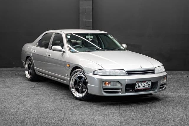 1996 Nissan Skyline JDM car for sale — photo 10 of 16