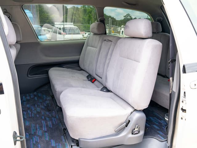 1998 Toyota Estima JDM car for sale — photo 14 of 15