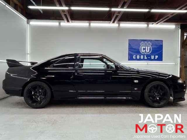 1995 Nissan Skyline JDM car for sale — photo 7 of 13