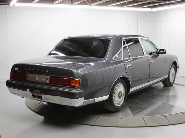 1997 Toyota Century JDM car for sale — photo 7 of 25