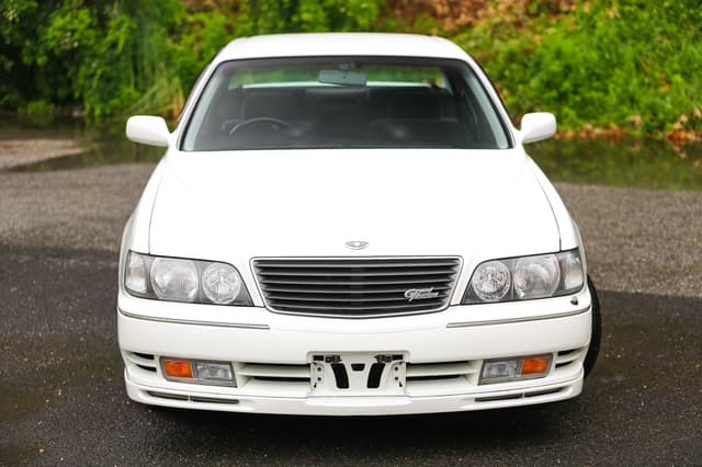 1996 Nissan Cima JDM car for sale — photo 21 of 25