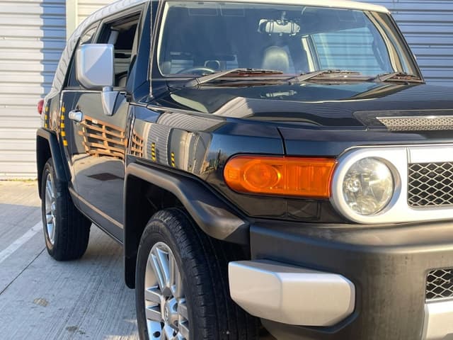 2012 Toyota Fj Cruiser JDM car for sale — photo 7 of 25