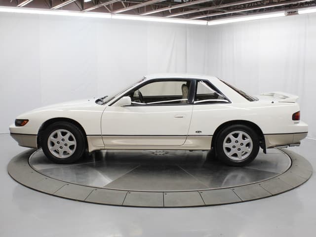1990 Nissan Silvia JDM car for sale — photo 4 of 25