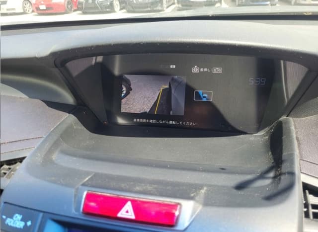 2010 Honda Odyssey JDM car for sale — photo 11 of 16