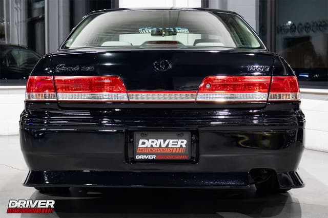 1998 Toyota Mark II JDM car for sale — photo 9 of 25