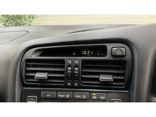 1998 Toyota Aristo JDM car for sale — photo 9 of 17