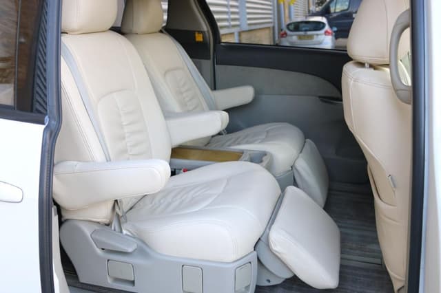 2007 Toyota JDM car for sale — photo 24 of 25