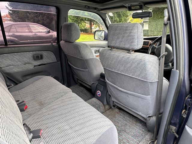 1996 Toyota Hilux Surf JDM car for sale — photo 15 of 25