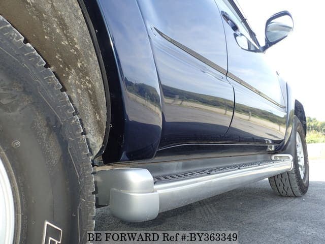 2004 Toyota Hilux Surf JDM car for sale — photo 21 of 25