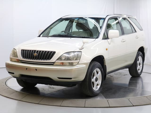 1998 Toyota Harrier JDM car for sale — photo 2 of 25