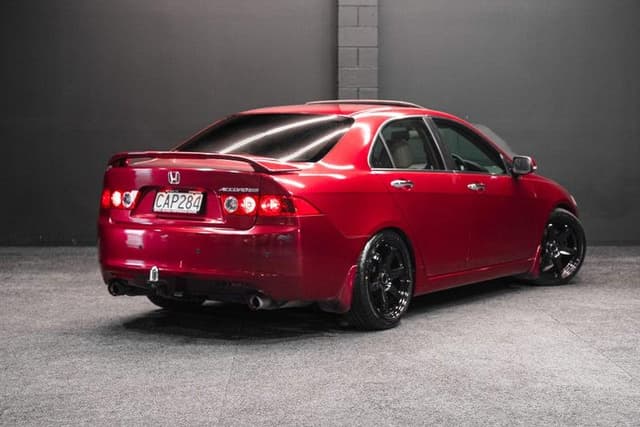 2004 Honda Accord JDM car for sale — photo 10 of 15