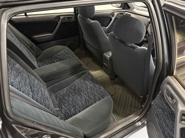 1992 Toyota Caldina JDM car for sale — photo 22 of 25