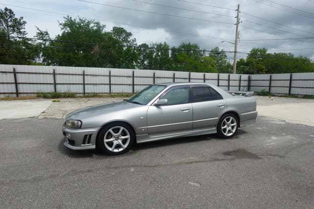 1998 Nissan Skyline JDM car for sale — photo 3 of 16