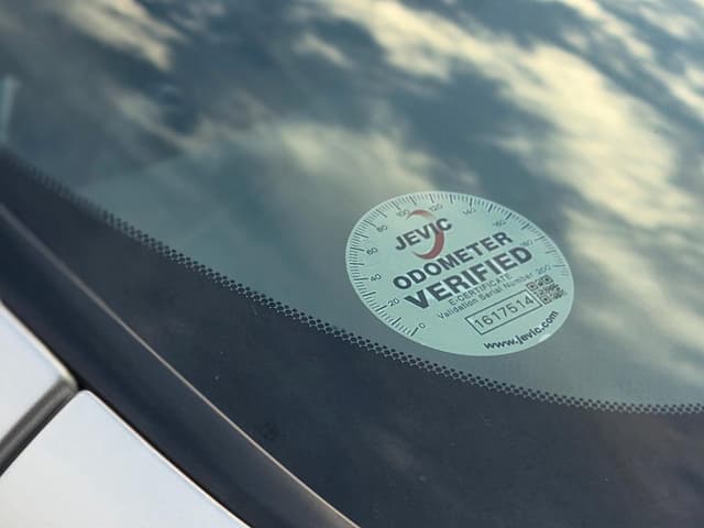 2000 Toyota Estima JDM car for sale — photo 15 of 25