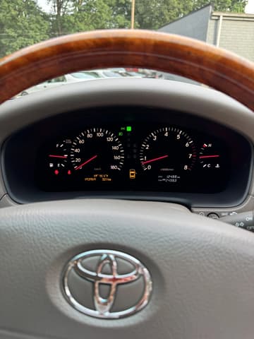 2000 Toyota Celsior JDM car for sale — photo 9 of 25