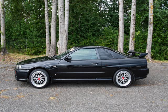 1999 Nissan Skyline JDM car for sale — photo 7 of 15