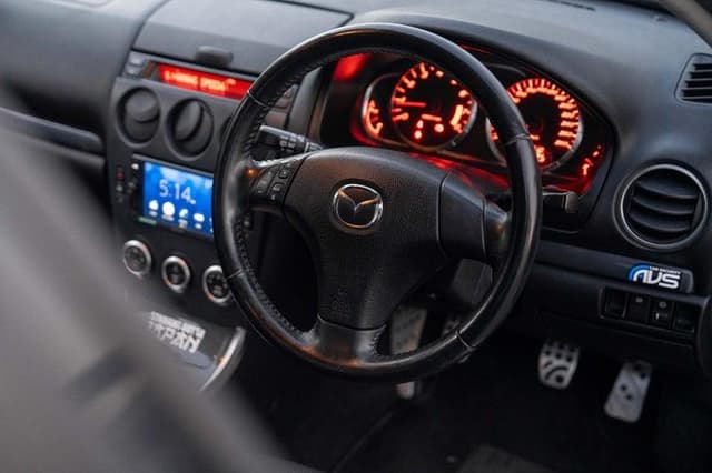 2006 Mazda Atenza JDM car for sale — photo 18 of 19